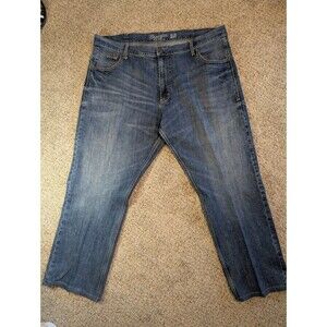 Wranger Retro Slim Boot Size 42x32 Men's Jeans